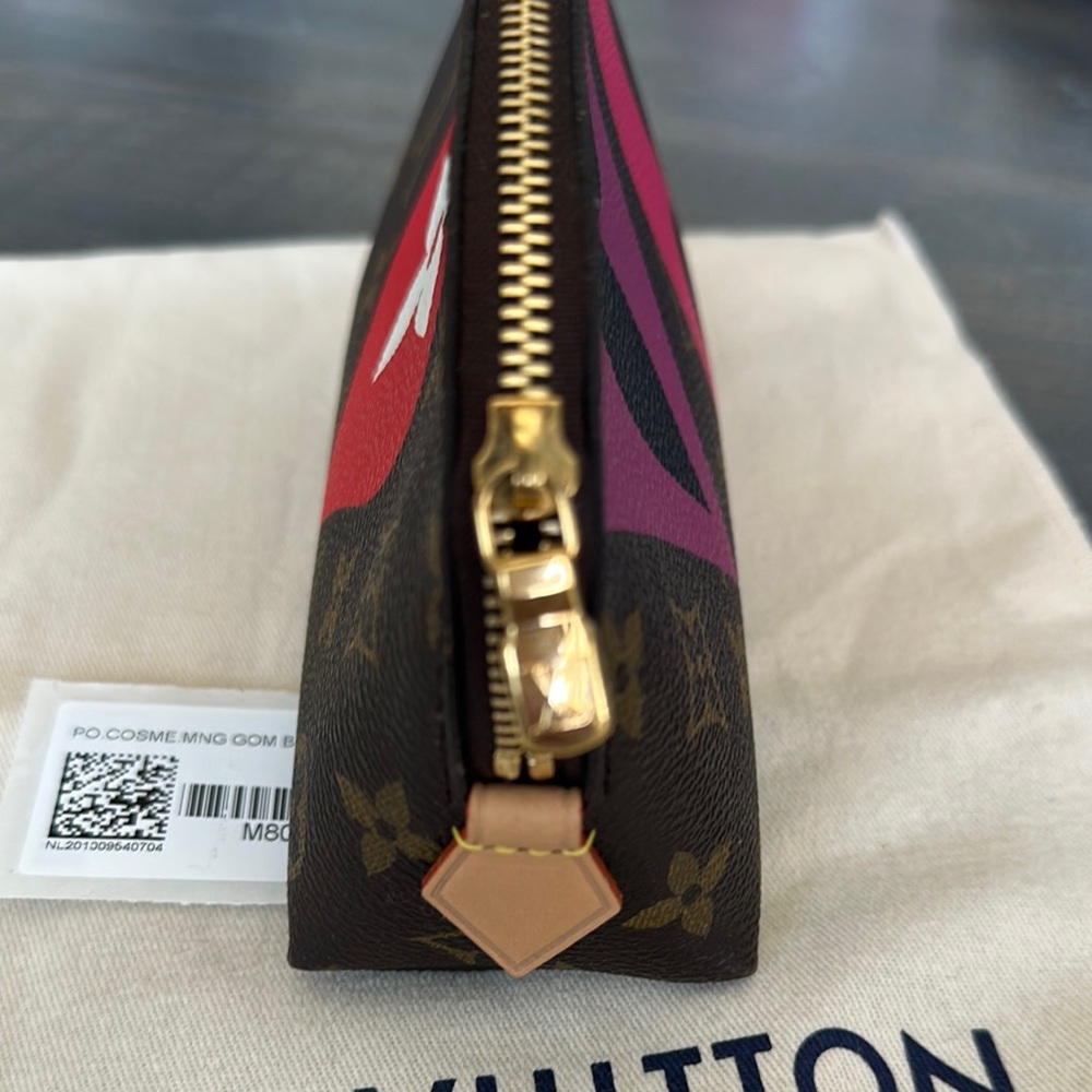 Louis Vuitton Games Cosmetic Pouch
NWT - Picture 6 of 14